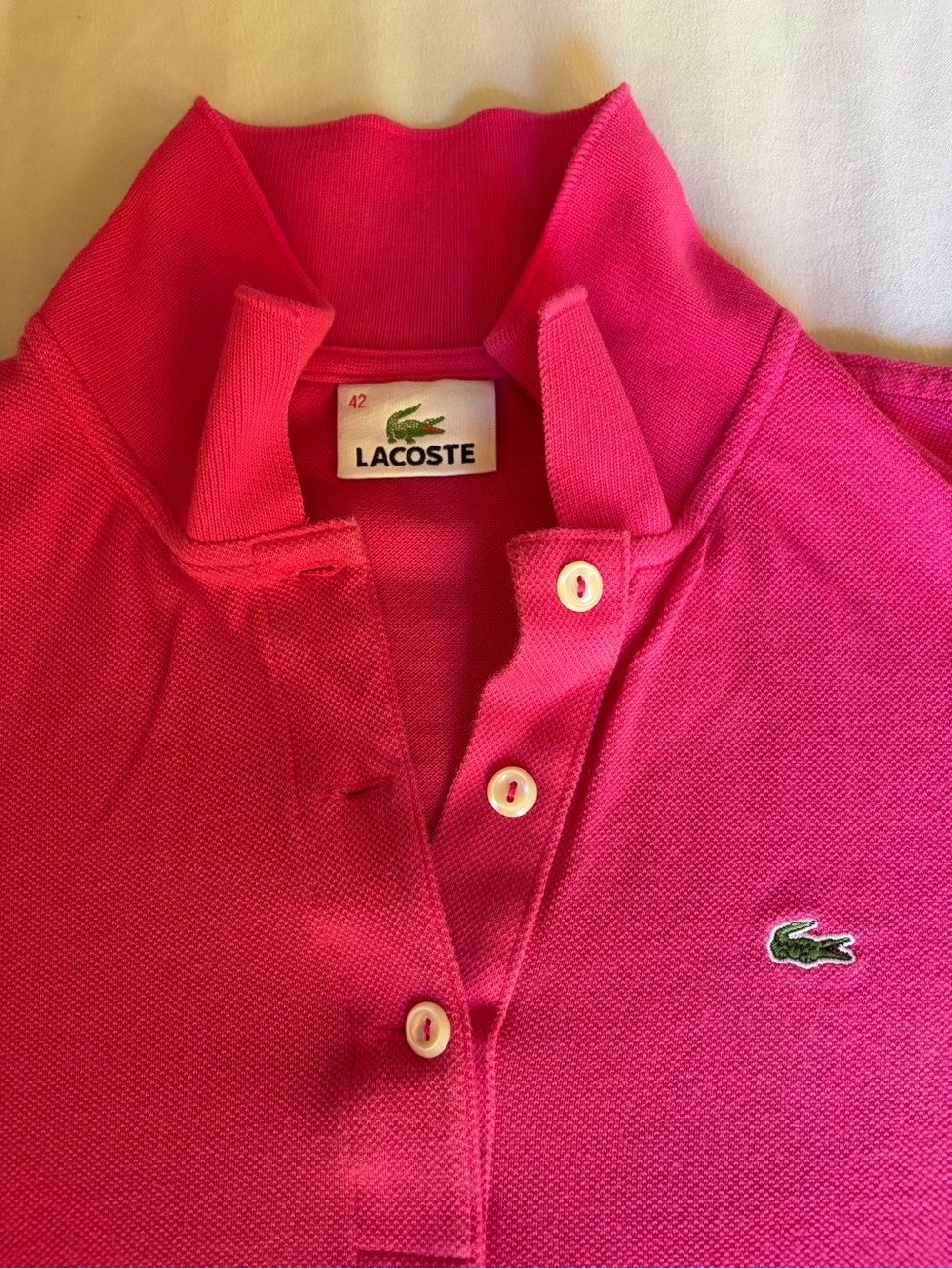 Lacoste Women’s Bright Pink Pique Polo (size 42/small) - Picture 4 of 8